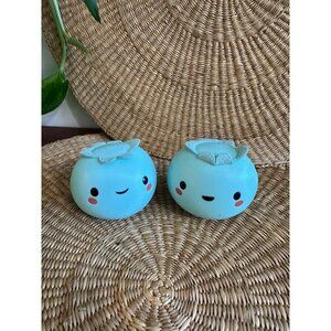 Skip Hop Light-Up Blueberry Bath Toys – Set of 2